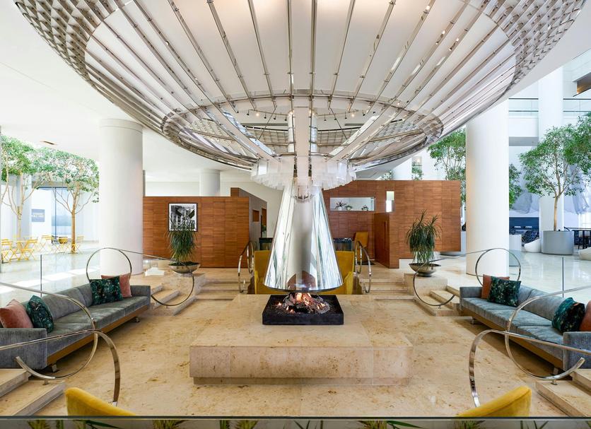 Lobby Foto's