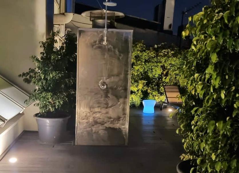 Buiten zicht Foto's