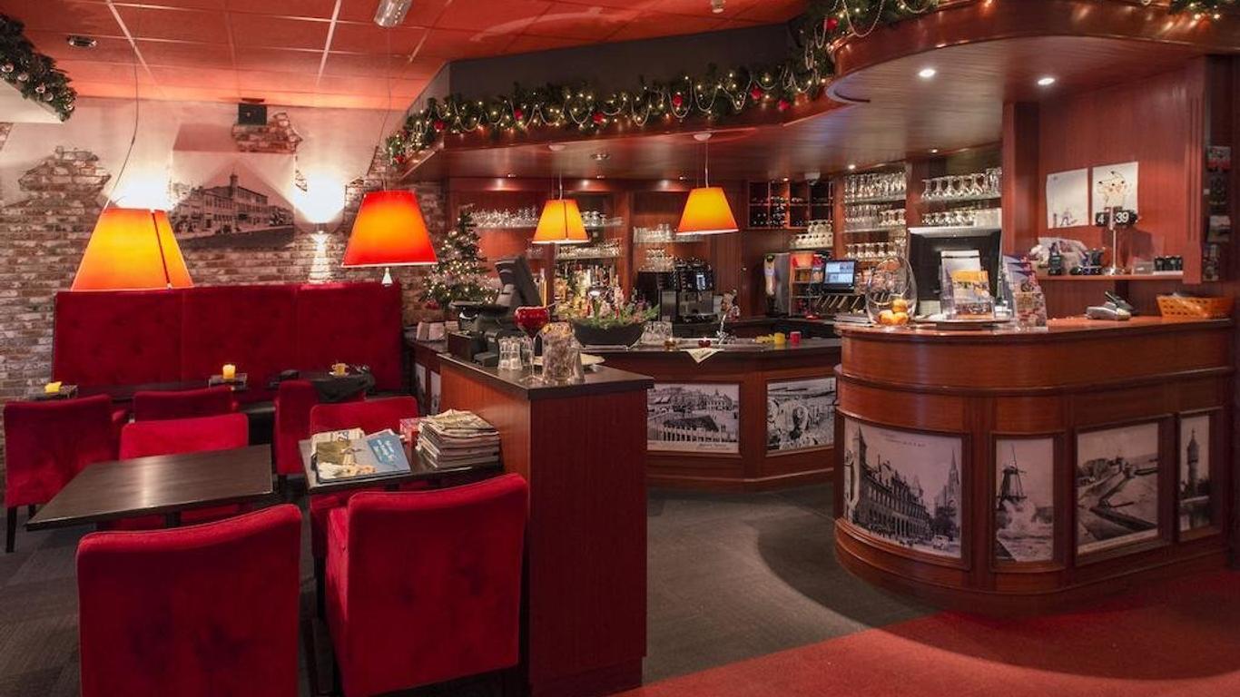 Hotel Brasserie de Leugenaar