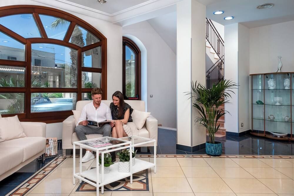 Lobby Foto's