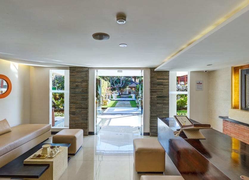 Lobby Foto's