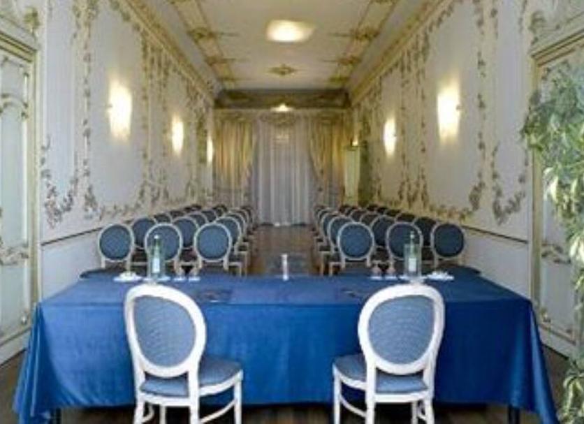 Vergaderzaal Foto's