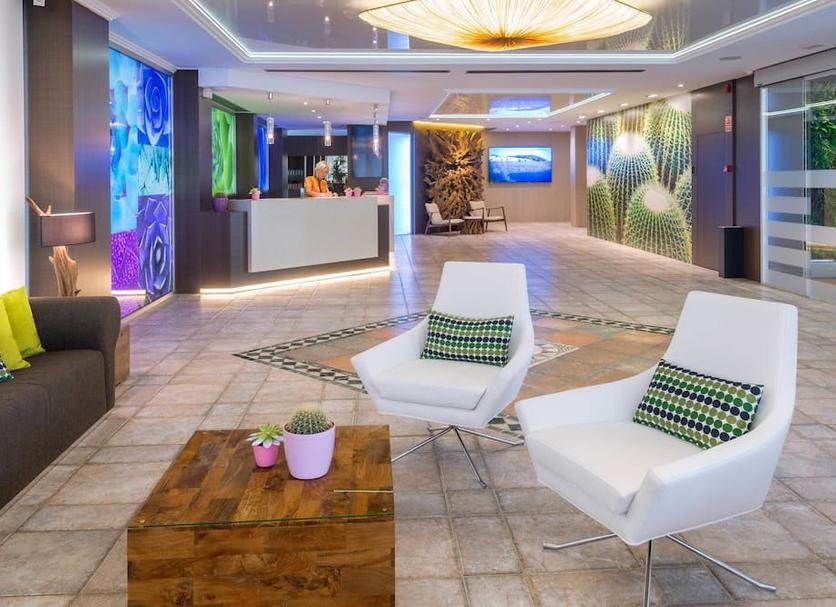 Lobby Foto's