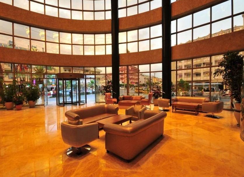 Lobby Foto's