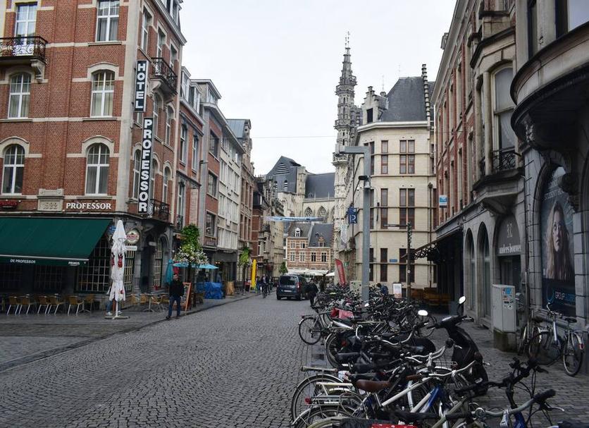 Buiten zicht Foto's
