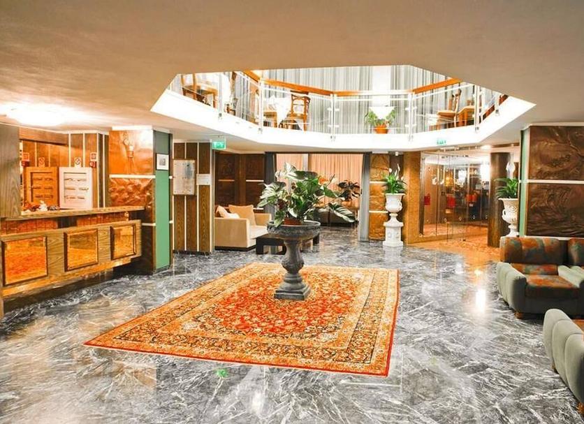Lobby Foto's
