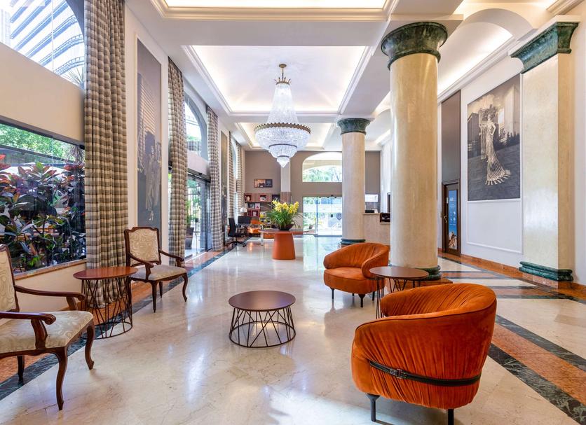 Lobby Foto's