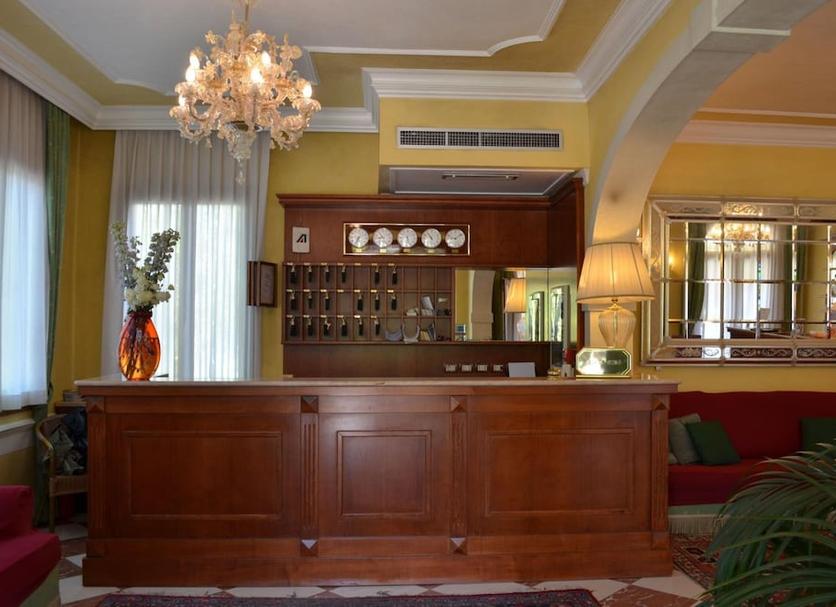 Bar Foto's