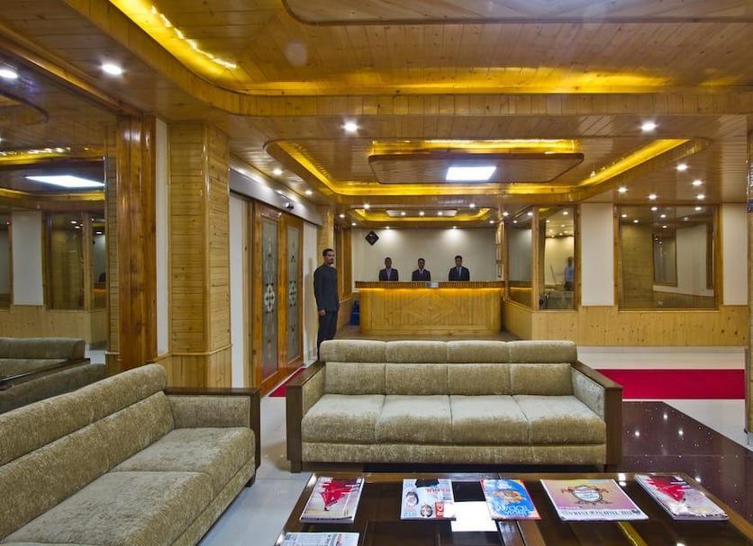 Lobby Foto's