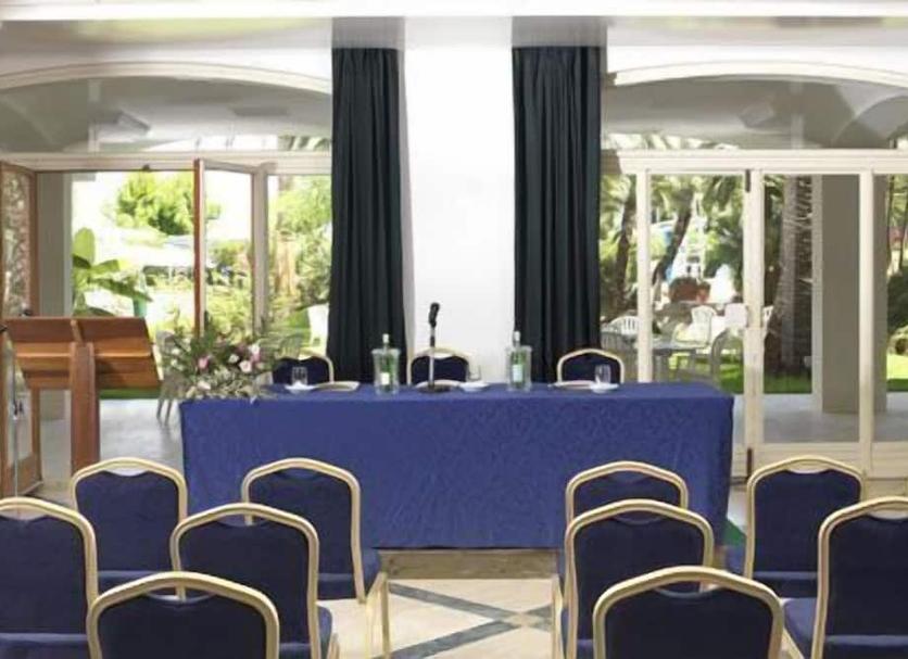 Vergaderzaal Foto's