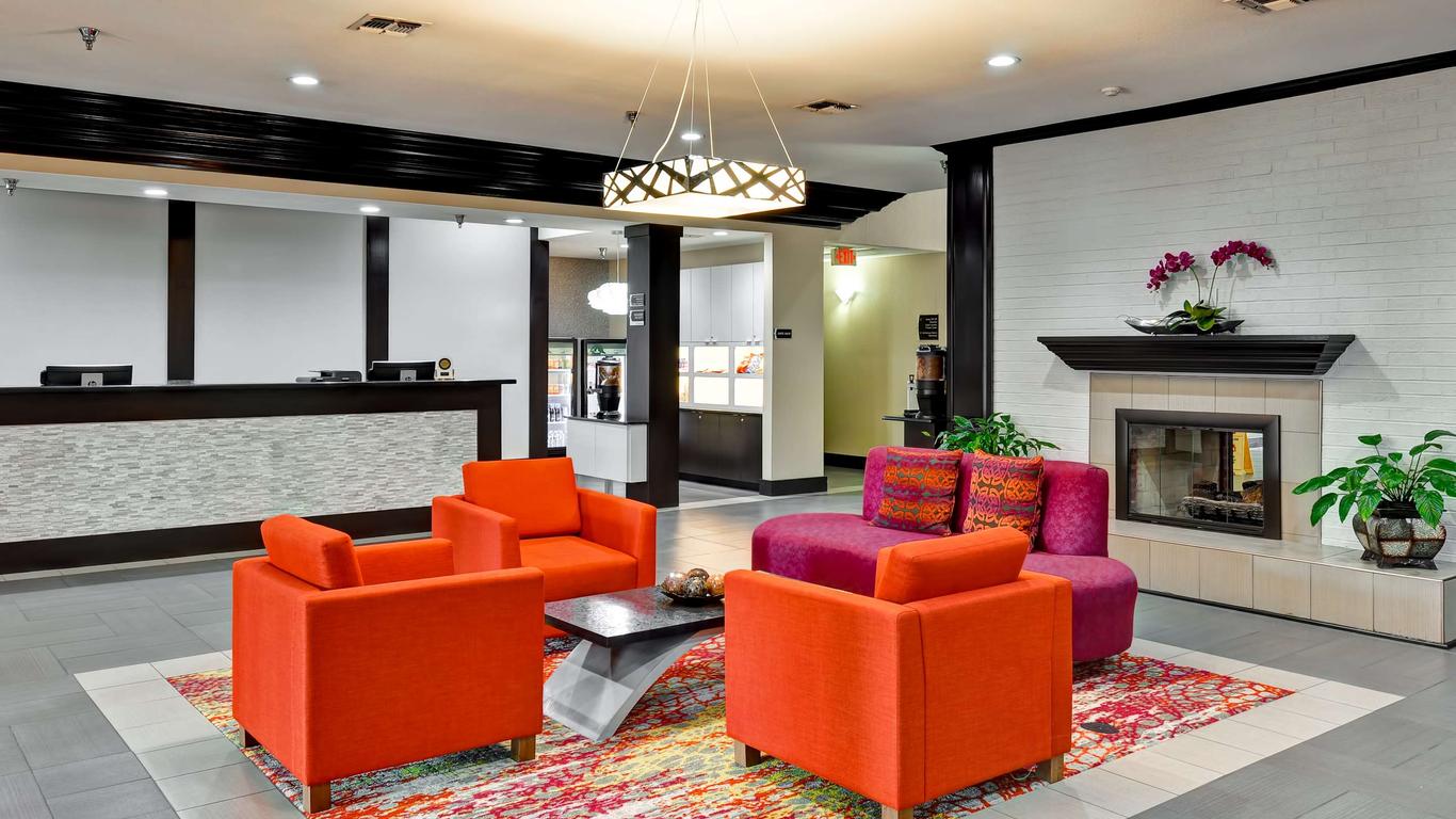 Homewood Suites by Hilton- Longview