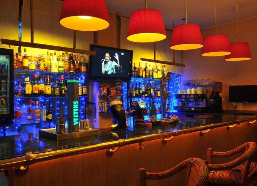 Bar Foto's