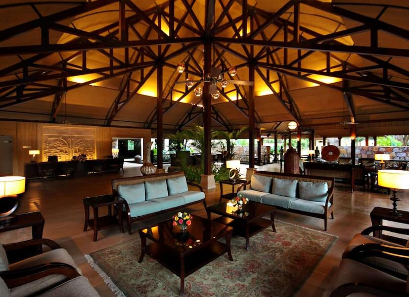 Lobby Foto's