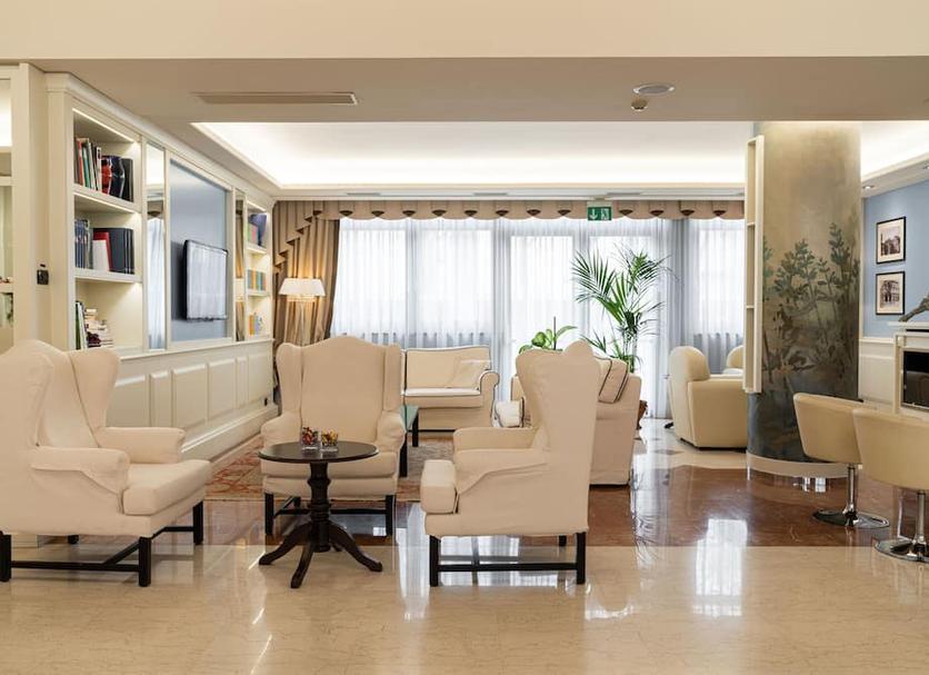 Lobby Foto's