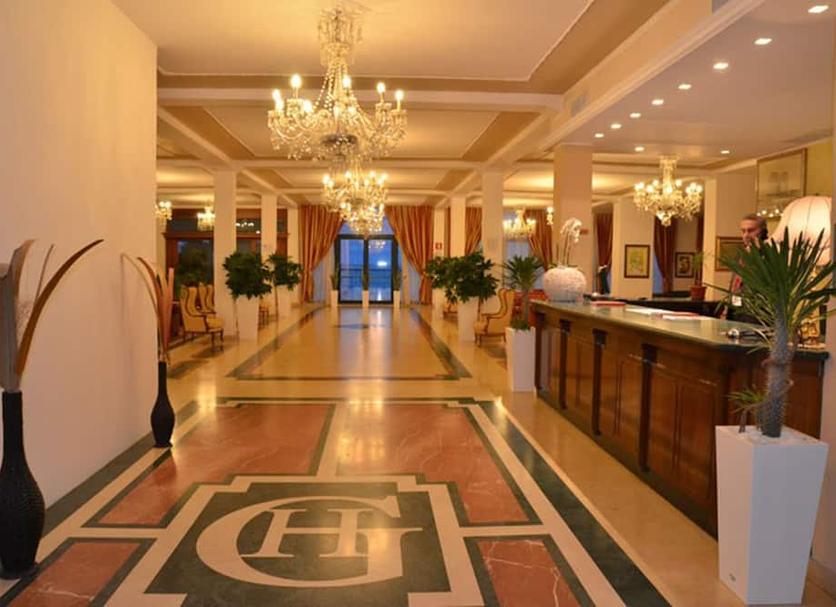Lobby Foto's