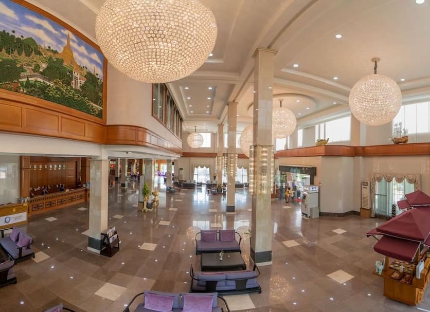 Lobby Foto's