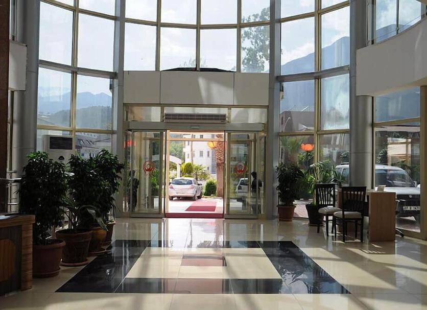 Lobby Foto's