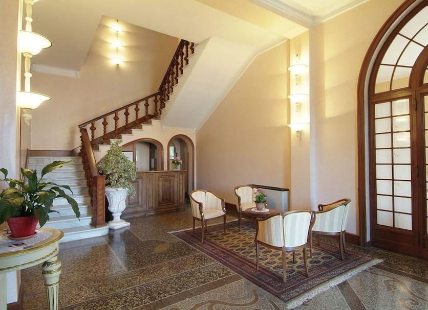 Lobby Foto's