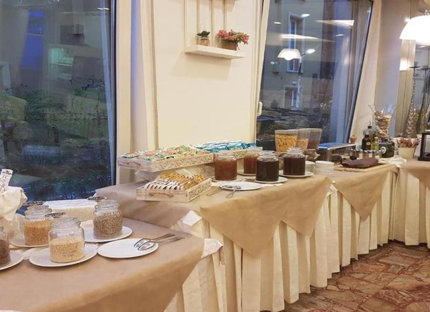 Buffet Foto's