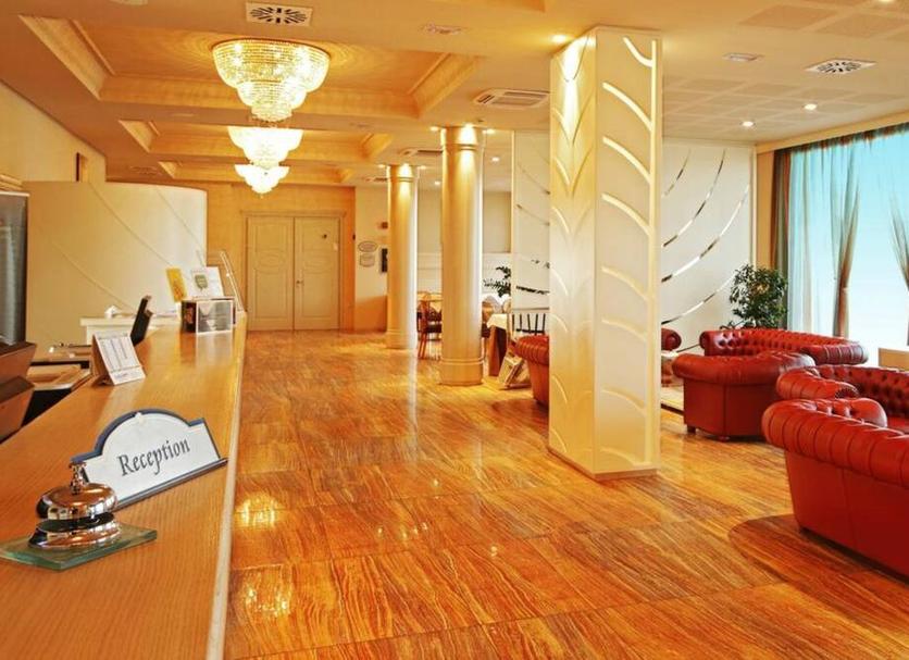 Lobby Foto's