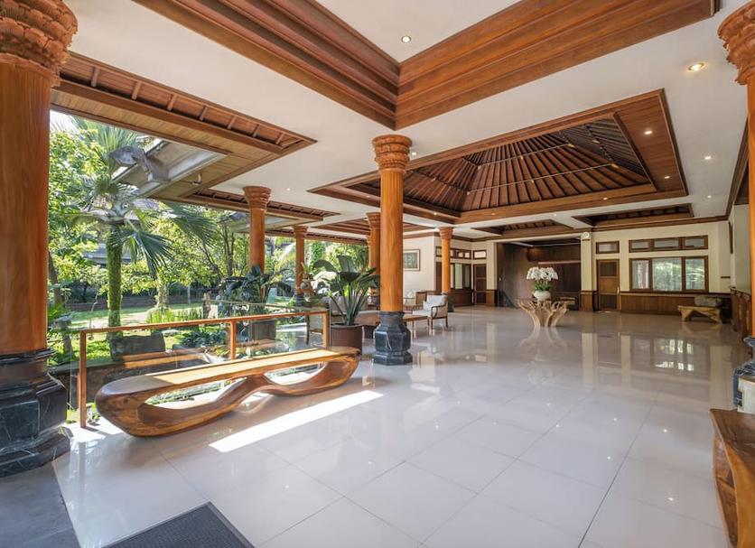 Lobby Foto's