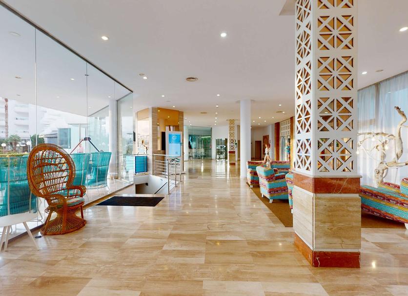 Lobby Foto's