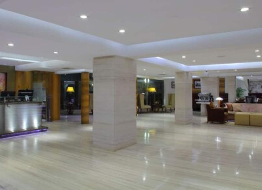 Lobby Foto's
