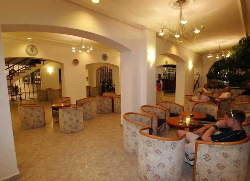 Lobby Foto's