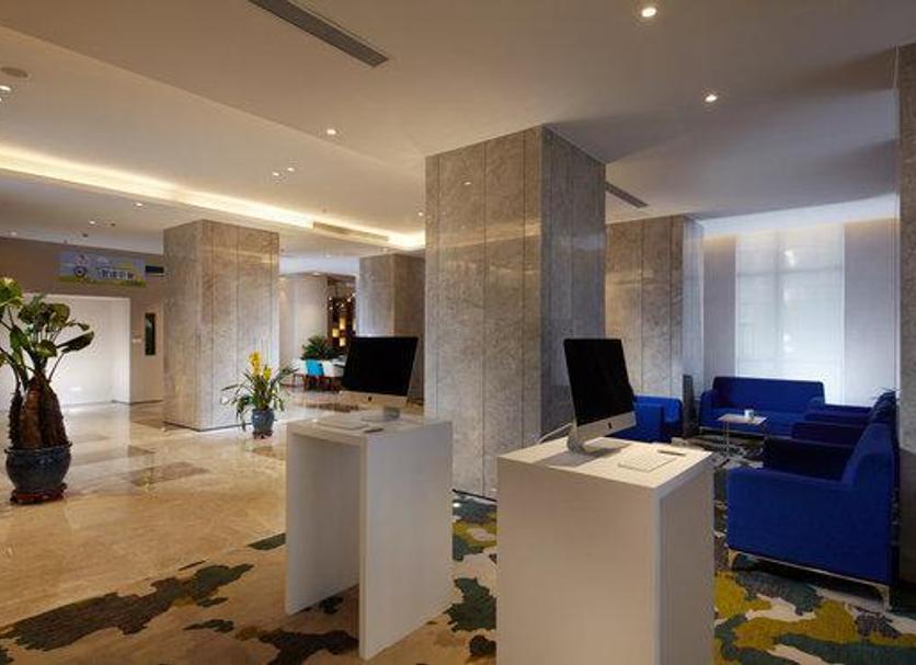 Lobby Foto's