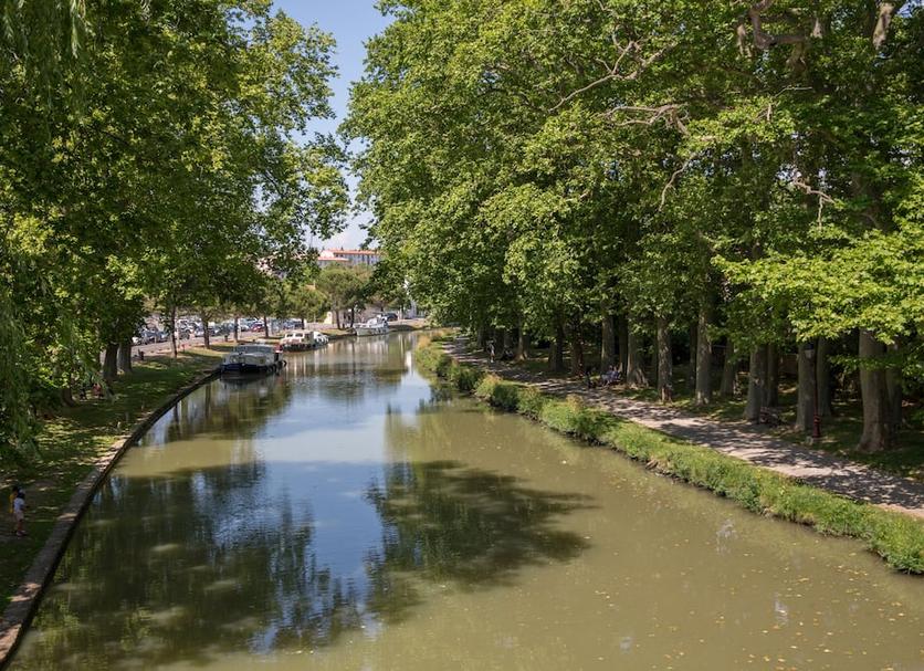 Buiten zicht Foto's