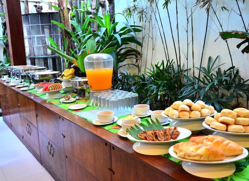 Buffet Foto's