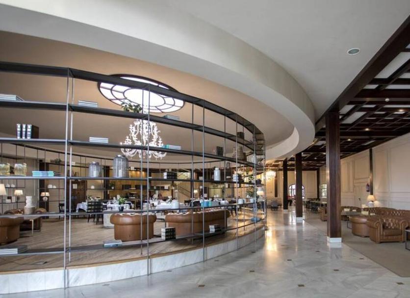 Lobby Foto's