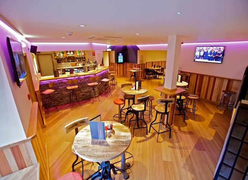 Bar Foto's