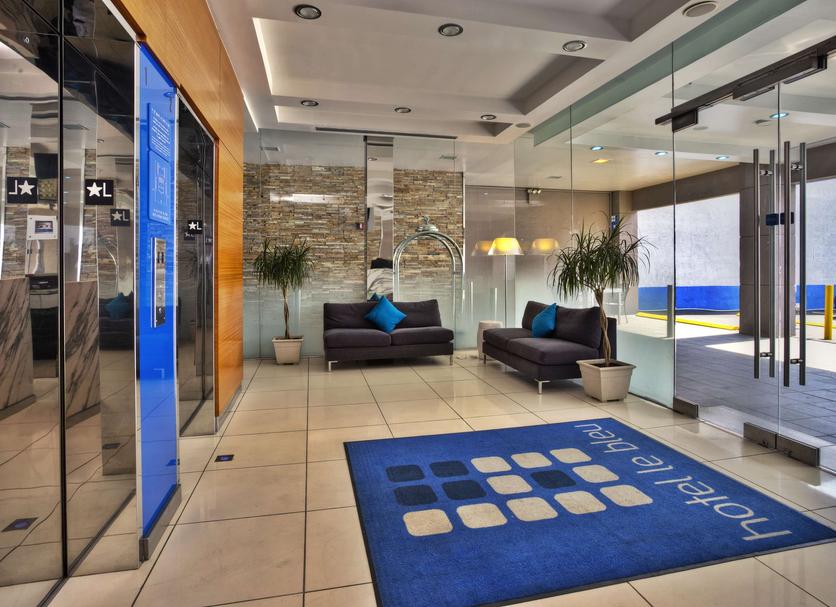 Lobby Foto's