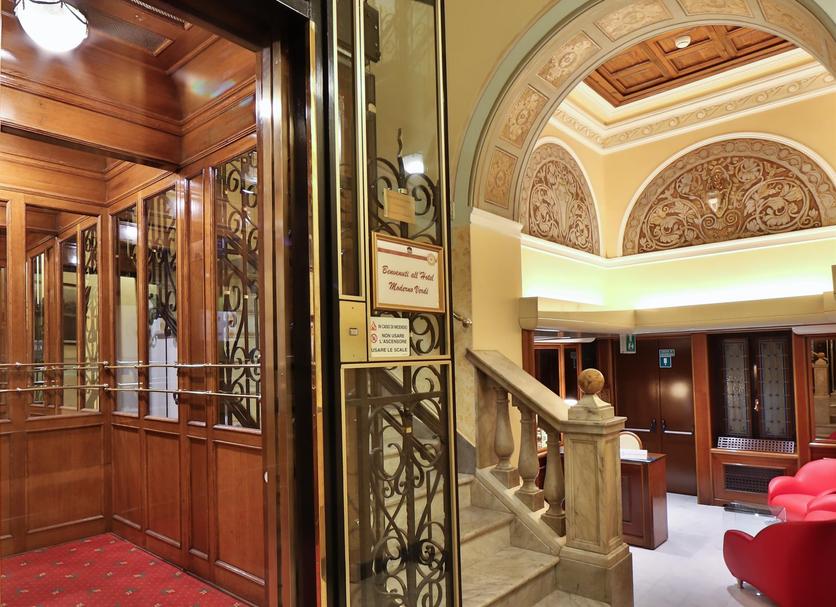 Lobby Foto's