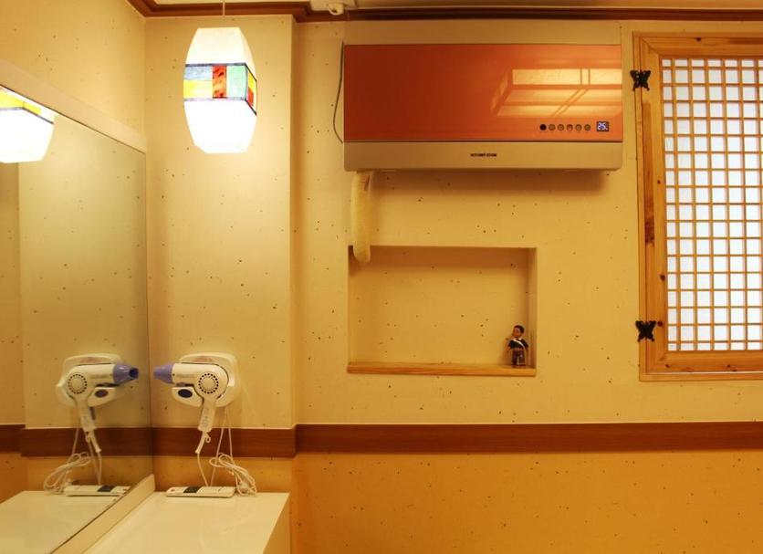 Kamervoorziening Foto's