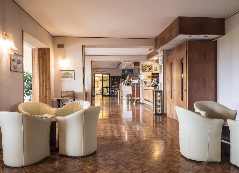 Lobby Foto's