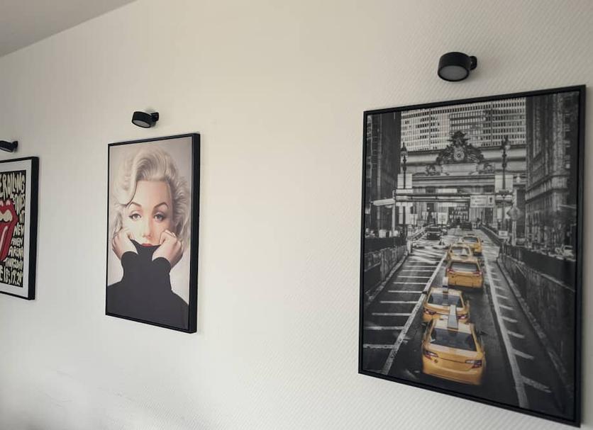 Kamervoorziening Foto's