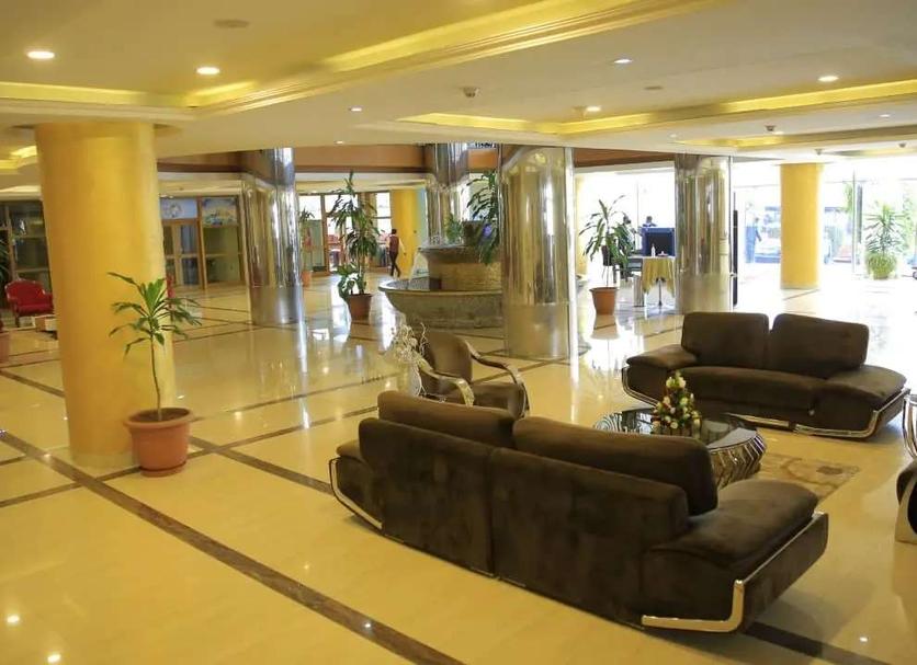 Lobby Foto's