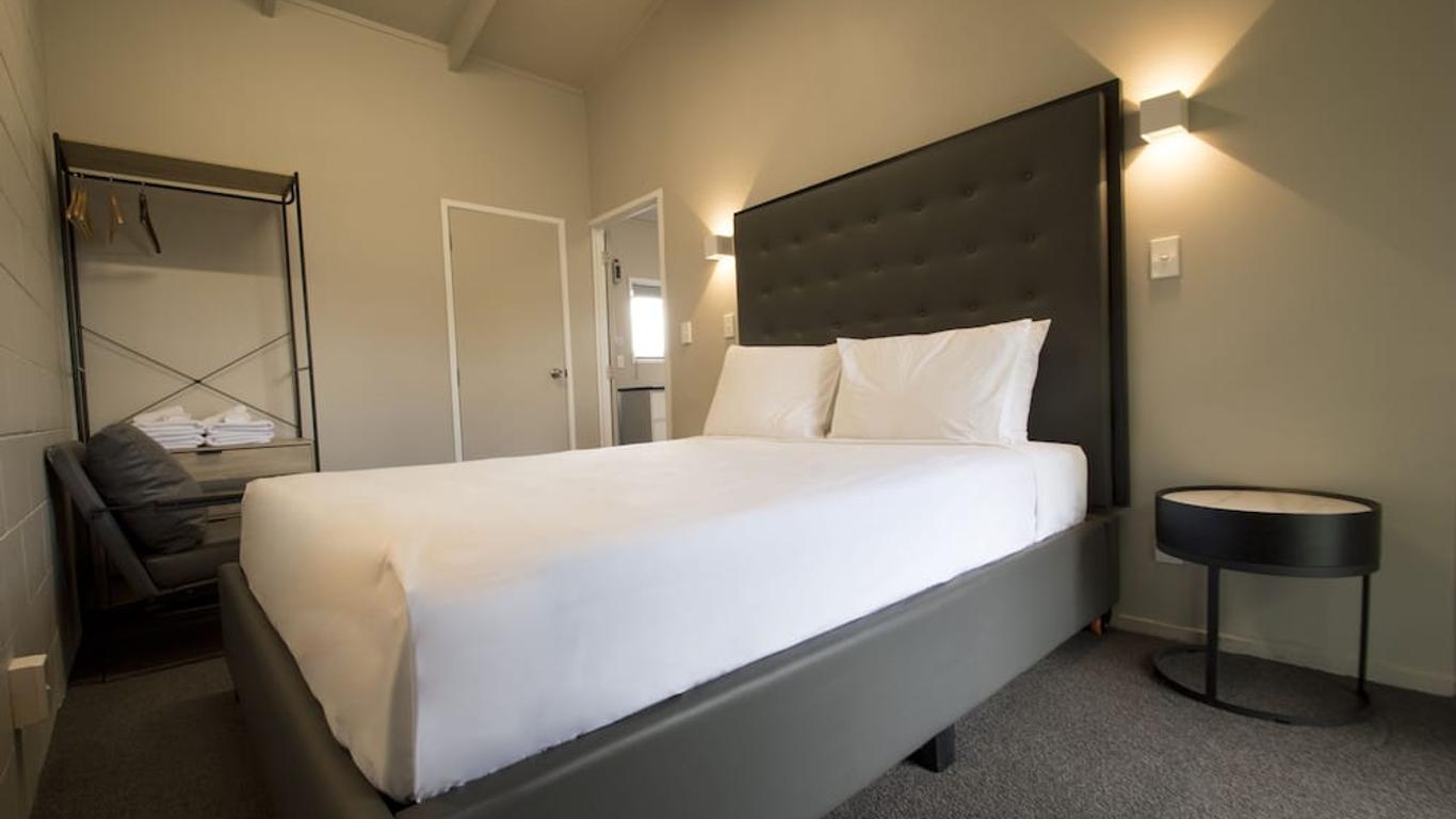 Middlemore Motel