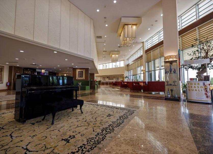 Lobby Foto's