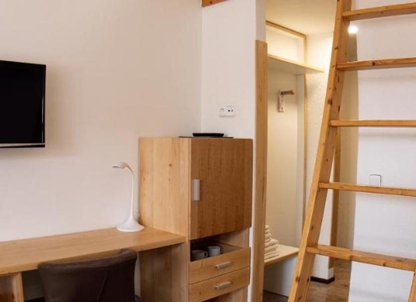 Kamervoorziening Foto's