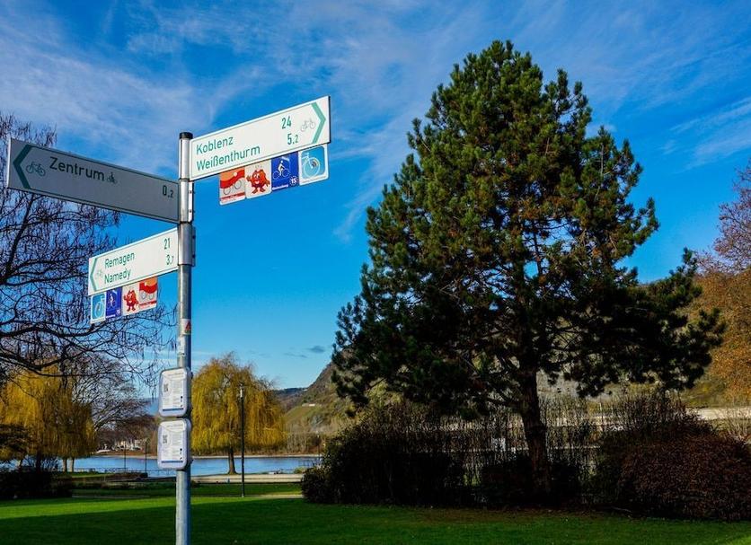 Buiten zicht Foto's