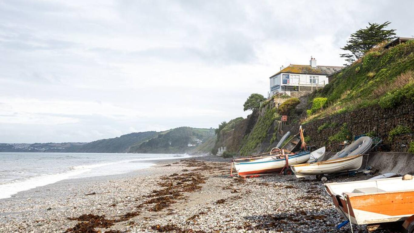 Inn on the Shore
