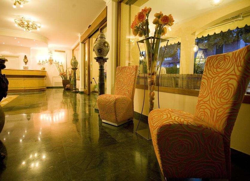 Lobby Foto's