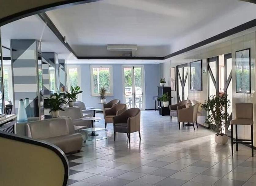 Lobby Foto's