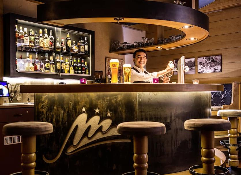 Bar Foto's