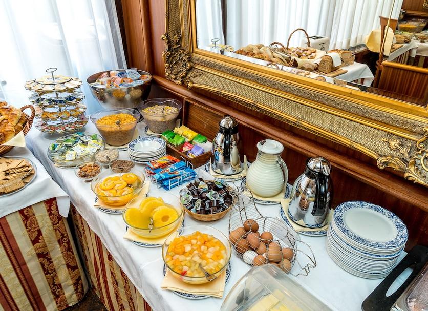Buffet Foto's