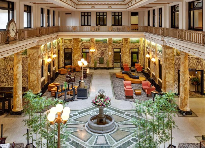 Lobby Foto's