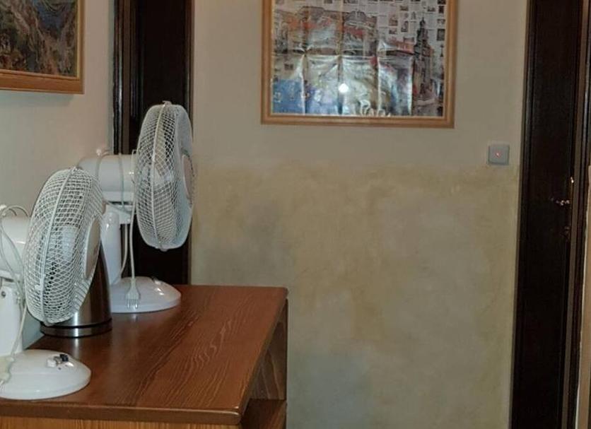 Kamervoorziening Foto's